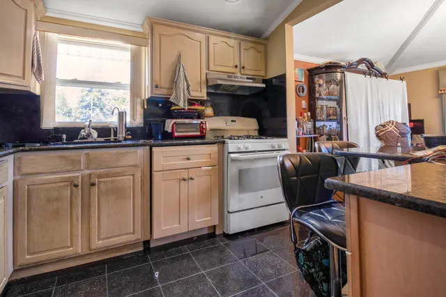 $1,399,999 | 135-06 62nd Road | Queensboro Hill