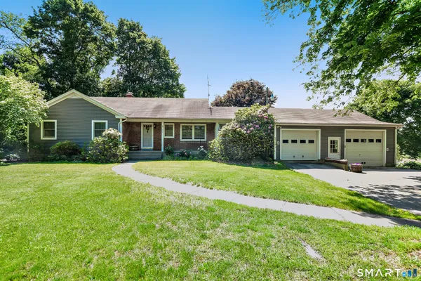 $425,000 | 680 Highway 32, Franklin, CT 06254