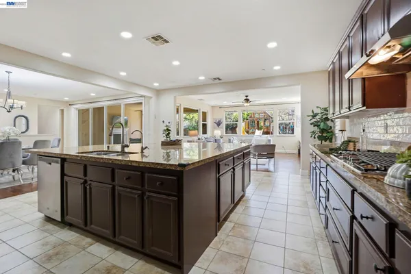 $925,000 | 2610 Brookshire Street, Brentwood, CA 94513