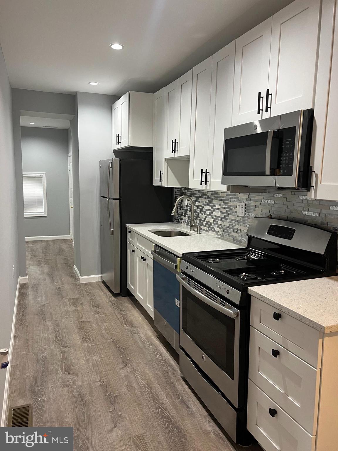 208 21st Street Northeast, Unit 1 Washington, DC 20002 - Photo 4 of 15