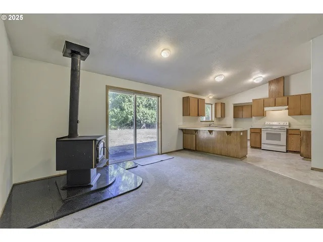 $625,000 | 27810 Northwest Timber Road, Timber, OR 97144