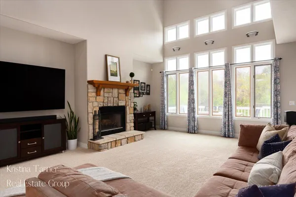$815,000 | 4797 Sunflower Ridge Drive Northeast, Ada, MI 49301