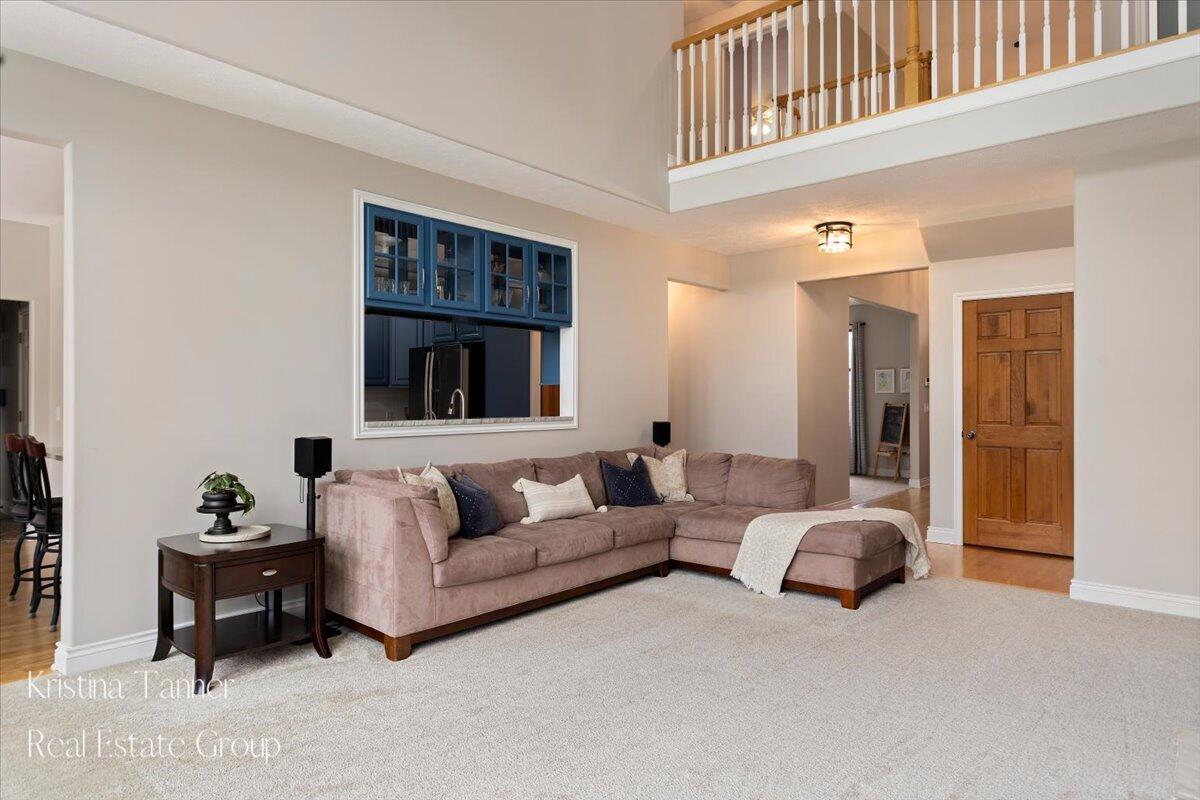 4797 Sunflower Ridge Drive Northeast Ada, MI 49301 - Photo 14 of 65 Living Room