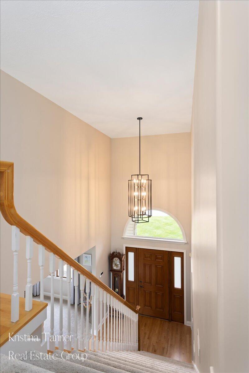 4797 Sunflower Ridge Drive Northeast Ada, MI 49301 - Photo 30 of 65 Stairs
