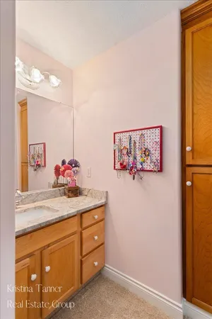 $815,000 | 4797 Sunflower Ridge Drive Northeast, Ada, MI 49301