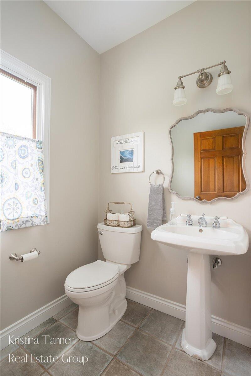 4797 Sunflower Ridge Drive Northeast Ada, MI 49301 - Photo 40 of 65 Powder Bath