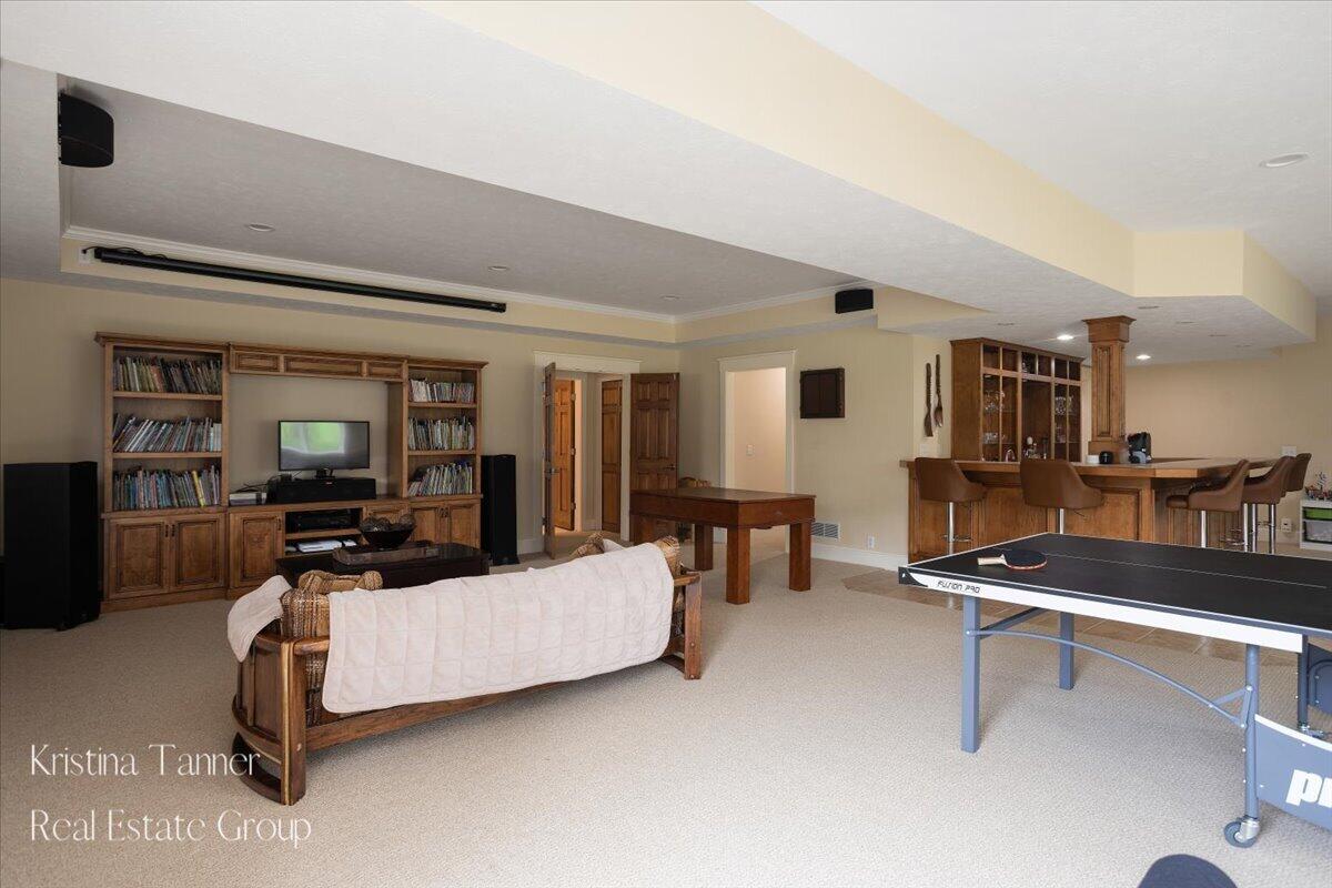 4797 Sunflower Ridge Drive Northeast Ada, MI 49301 - Photo 48 of 65 Family Room