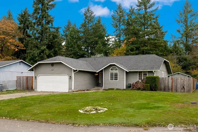 $2,700 | 16303 121st Avenue East, Puyallup, WA 98374