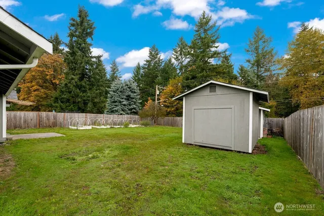 $2,700 | 16303 121st Avenue East, Puyallup, WA 98374