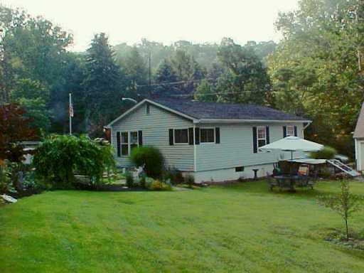 330 Raccoon Creek Road Monaca, PA 15061 - Photo 2 of 8 Gallery Image 2