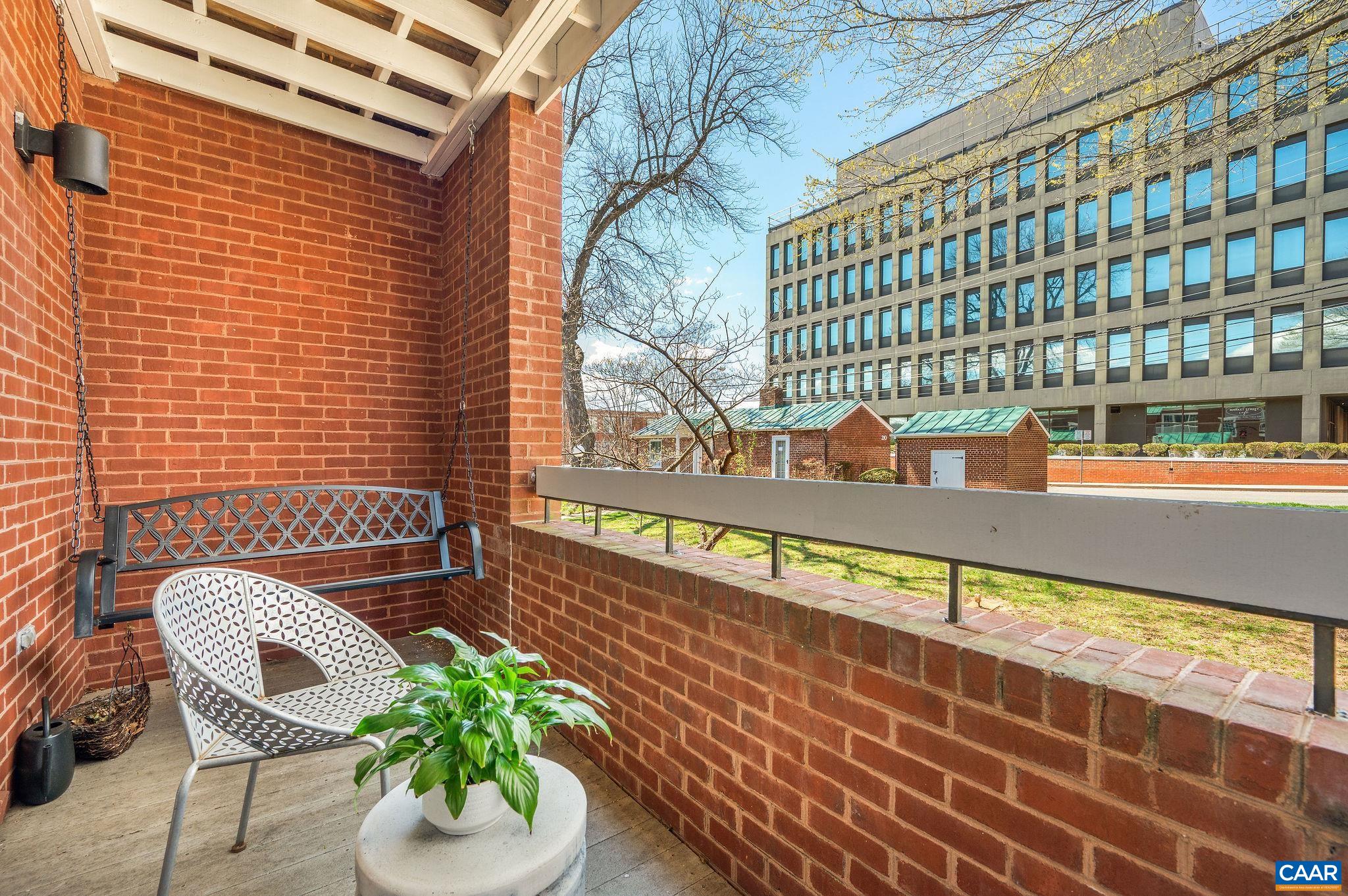 804 East Jefferson Street, Unit D Charlottesville, VA 22902 - Photo 16 of 17