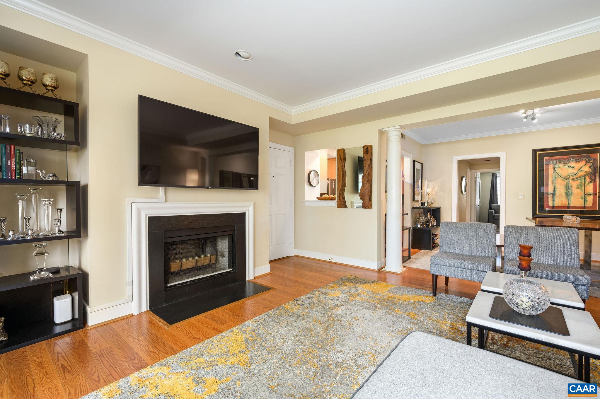 804 East Jefferson Street, Unit D Charlottesville, VA 22902 - Photo 5 of 17
