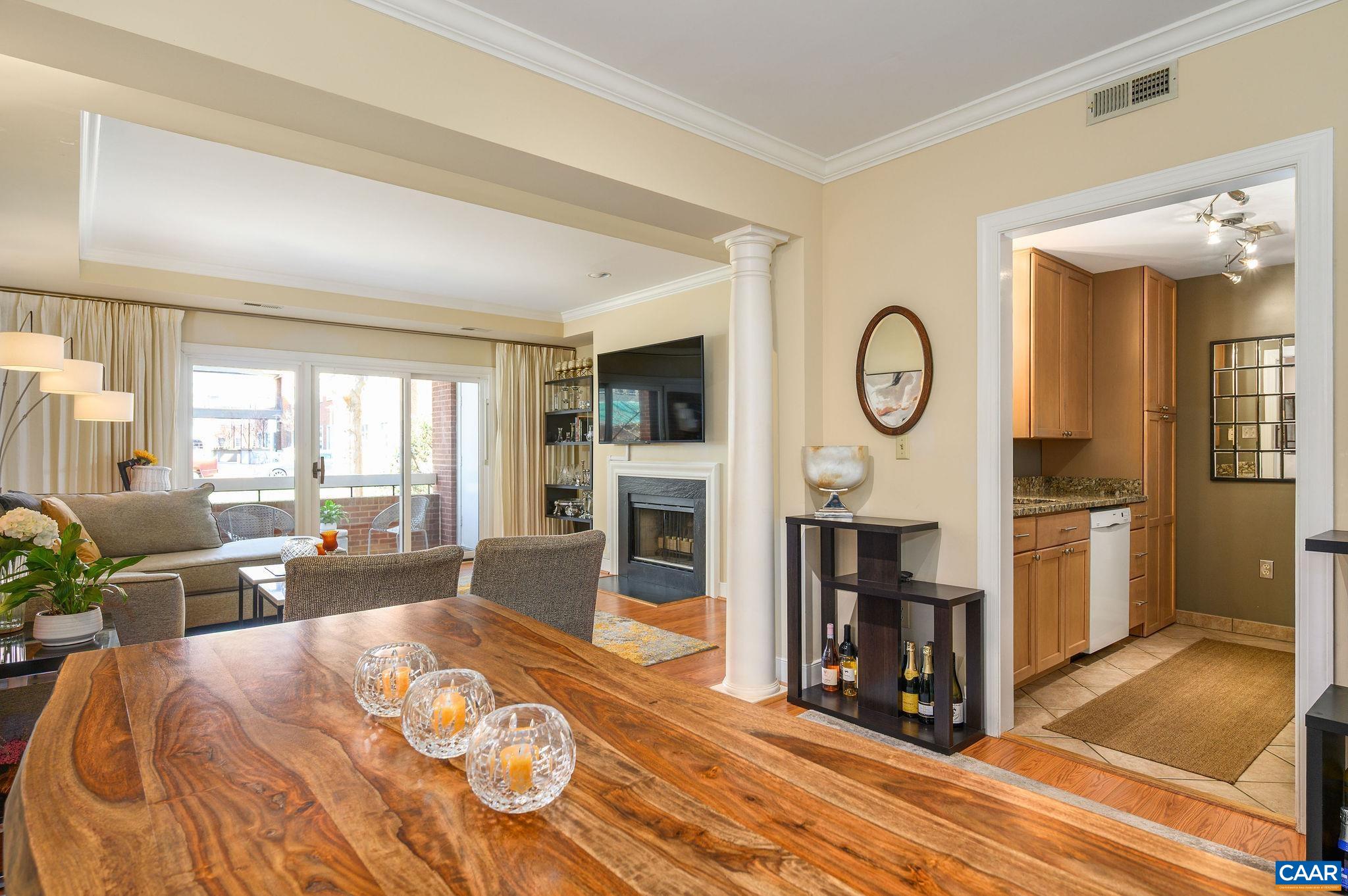 804 East Jefferson Street, Unit D Charlottesville, VA 22902 - Photo 6 of 17