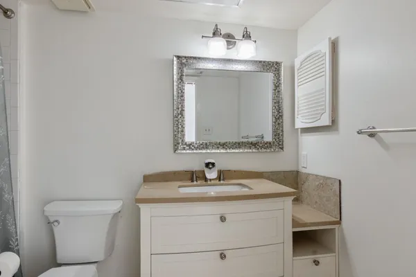 $90,000 | 14777 Wunderlich Drive, Unit 1007, Houston, TX 77069