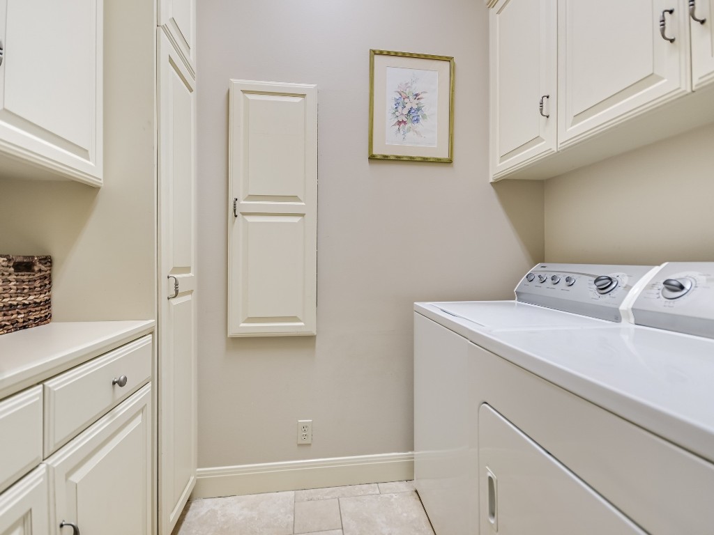2510 West 35th Street Austin, TX 78703 - Photo 14 of 25 a view of storage and utility room with washer and dryer