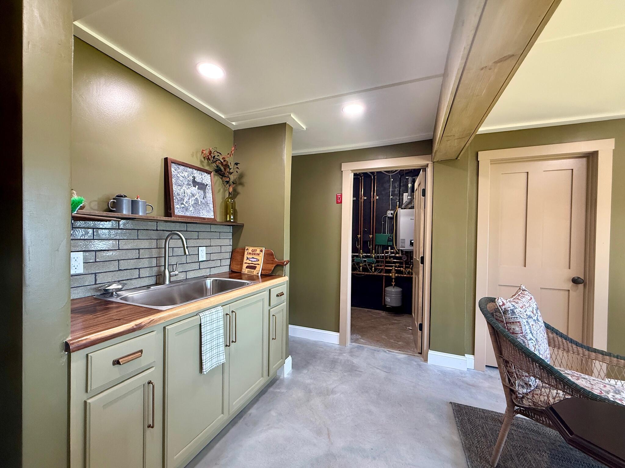 32 Rabbit Lane Whiting, ME 04691 - Photo 67 of 104 Kitchenette