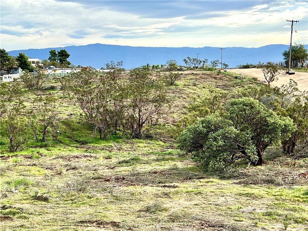1 Overton Road Hemet, CA 92544 - Photo 10 of 21