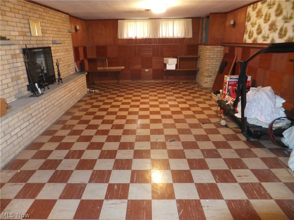 4420 Snow Road Cleveland, OH 44134 - Photo 11 of 20