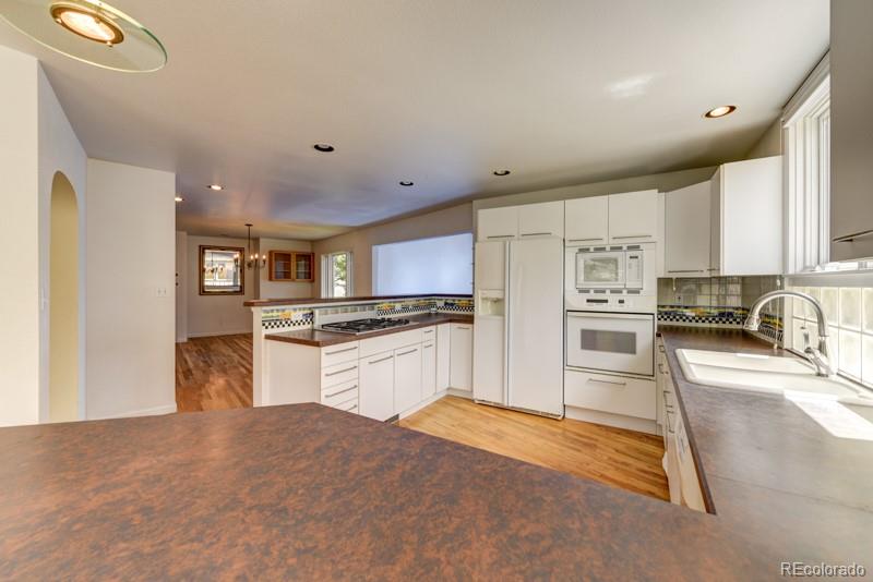 1058 Rosehill Drive Boulder, CO 80302 - Photo 10 of 30