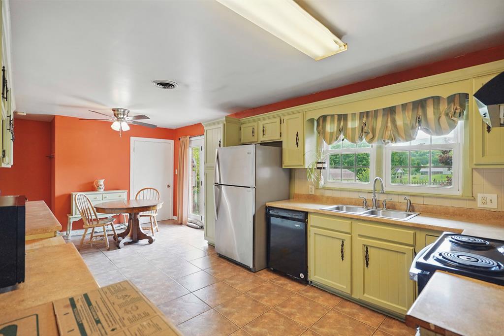 51 Rte 1046 Lebanon, VA 24266 - Photo 17 of 49 Gallery Image 17