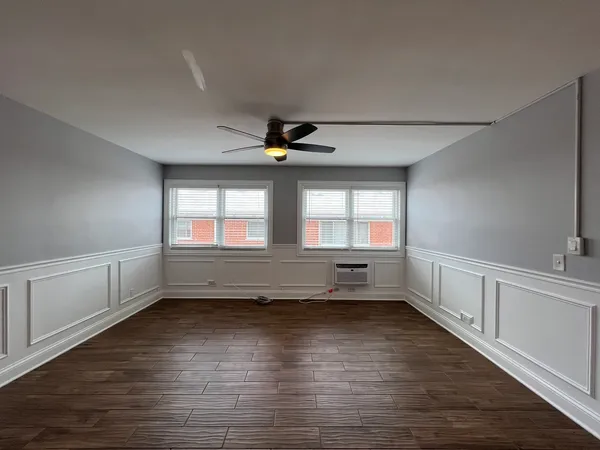 $1,650 | 1220 Carol Street, Unit 2B, Park Ridge, IL 60068