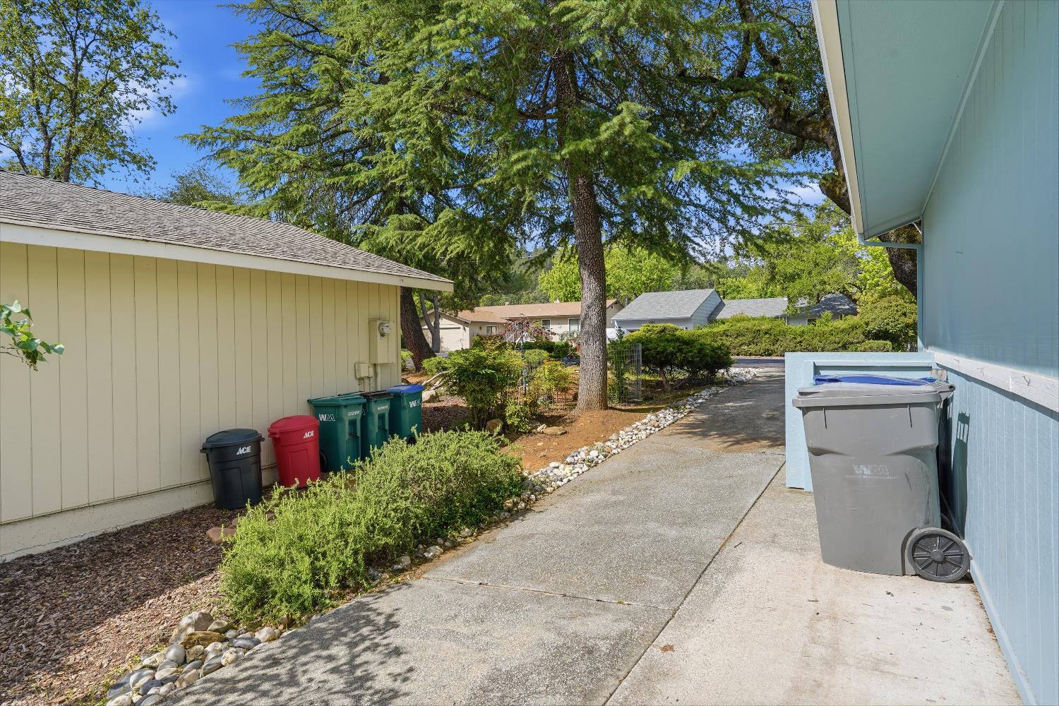 24215 Green Valley Road Auburn, CA 95602 - Photo 44 of 67 Golf cart path to back of garage
