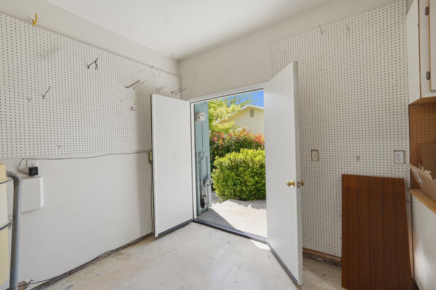 24215 Green Valley Road Auburn, CA 95602 - Photo 45 of 67