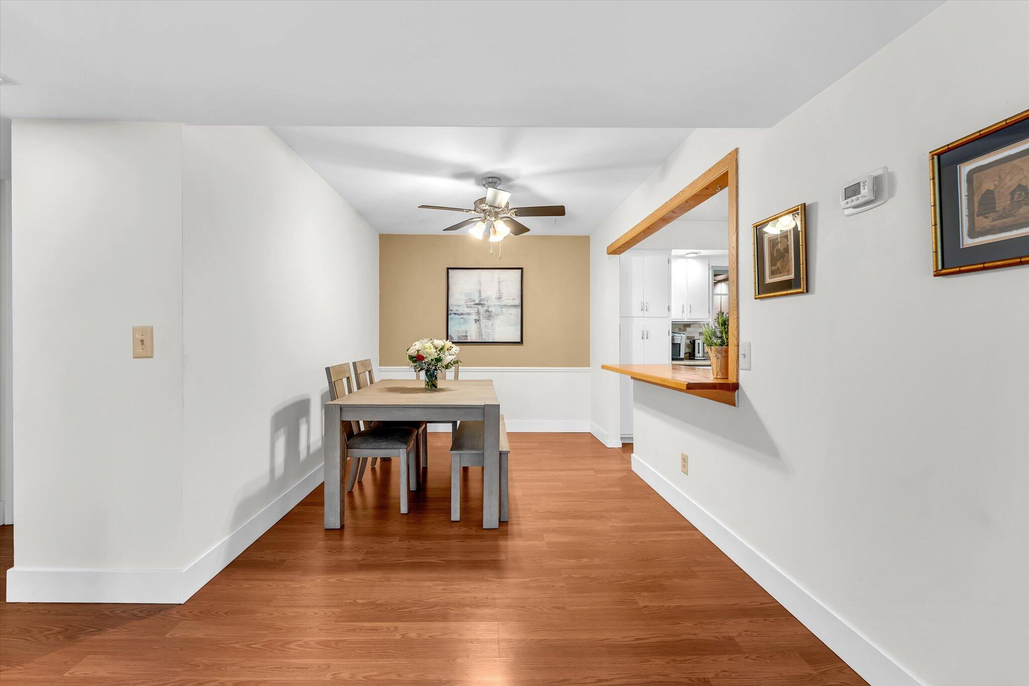 6716 Cascade Road Southeast, Unit 46 Grand Rapids, MI 49546 - Photo 17 of 33 Dining Room
