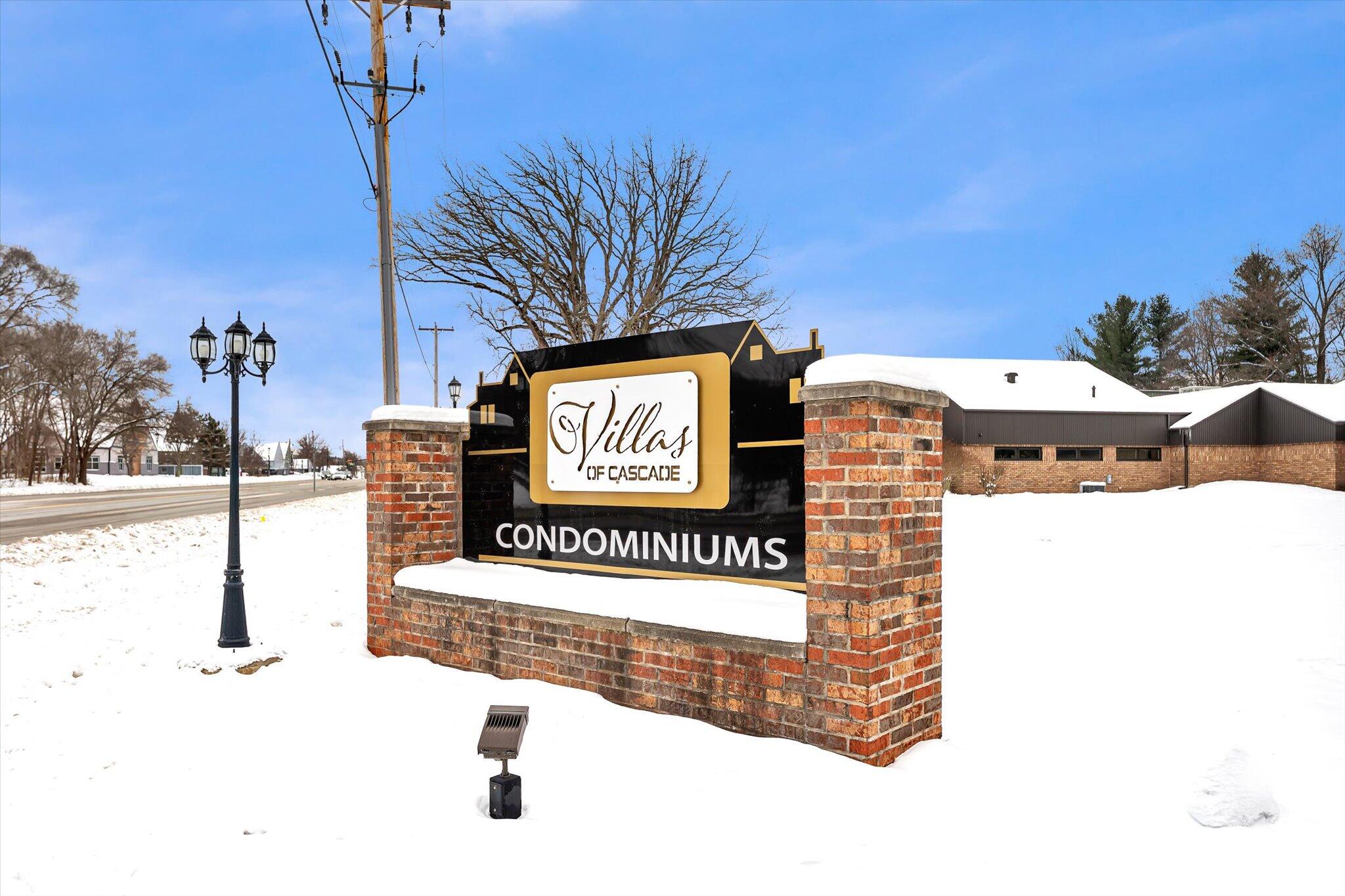 6716 Cascade Road Southeast, Unit 46 Grand Rapids, MI 49546 - Photo 3 of 33 Villas of Cascade