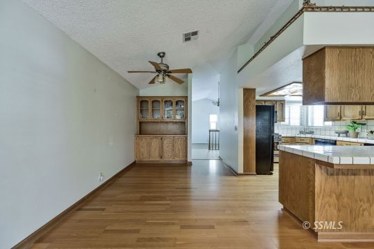1129 West Denise Avenue Ridgecrest, CA 93555 - Photo 11 of 32