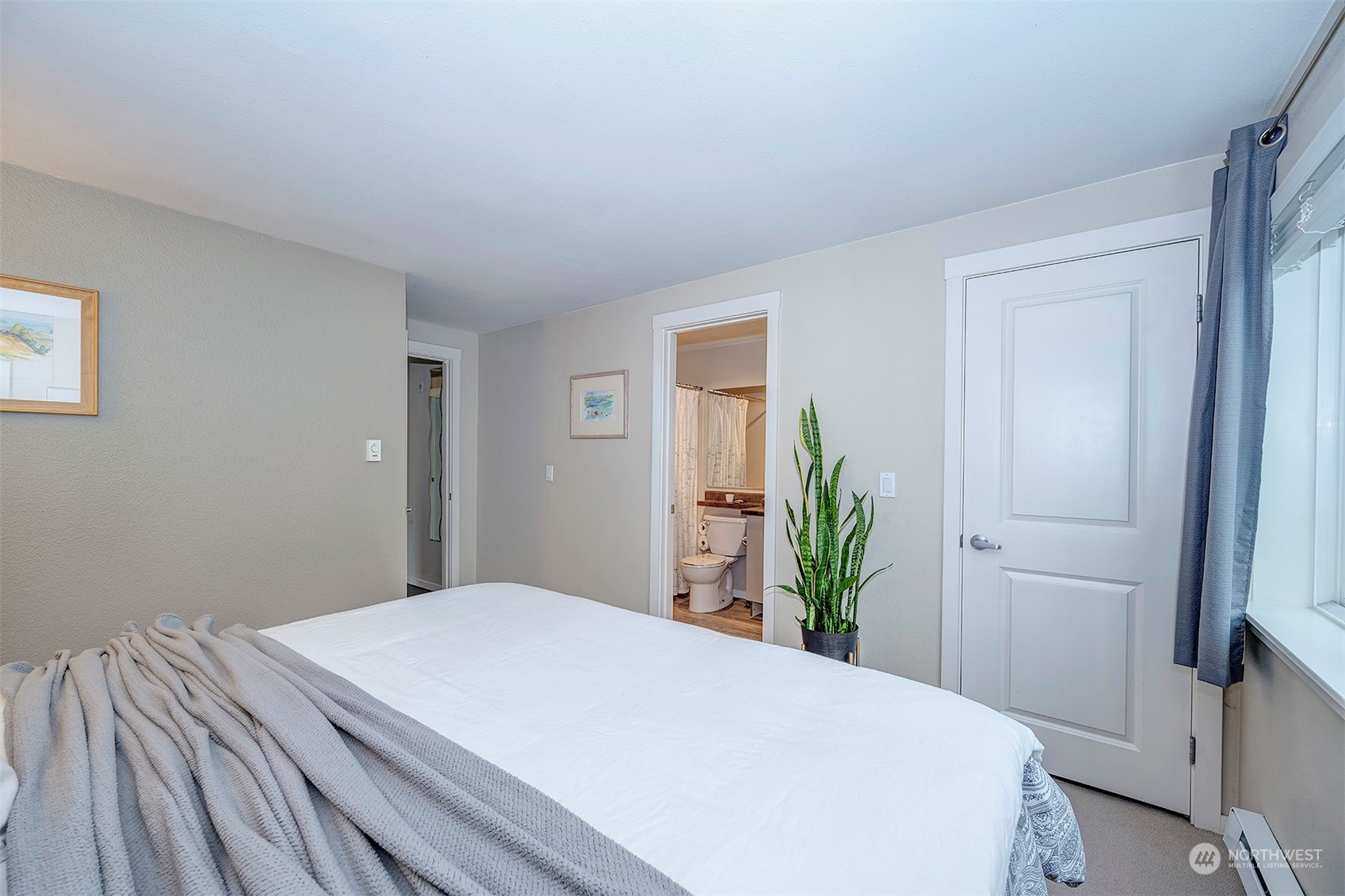12404 East Gibson Road, Unit A206 Everett, WA 98204 - Photo 15 of 29