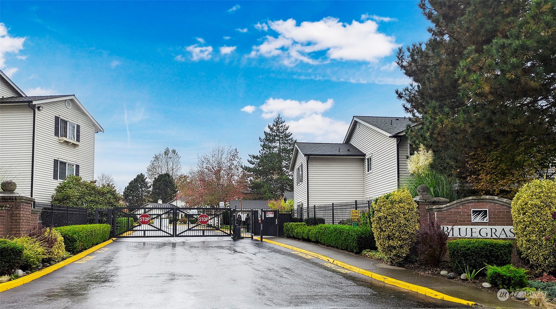 12404 East Gibson Road, Unit A206 Everett, WA 98204 - Photo 20 of 29