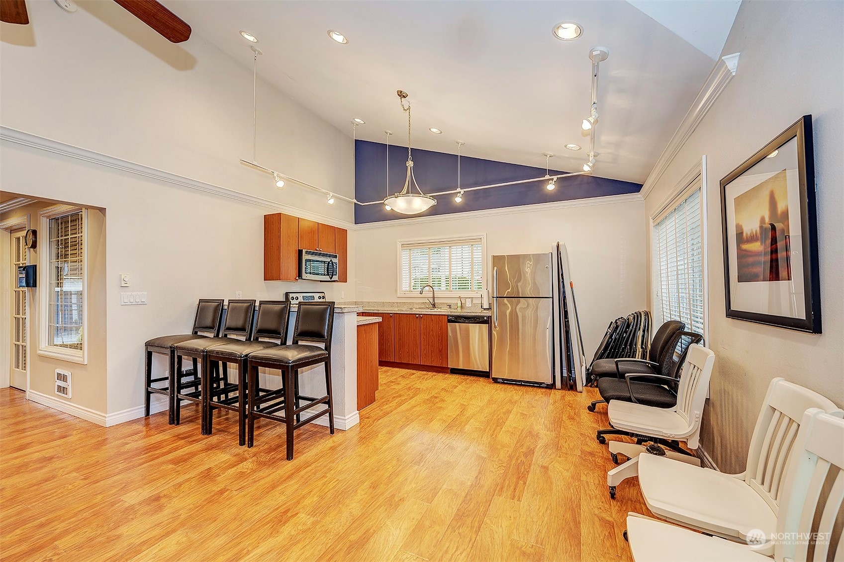 12404 East Gibson Road, Unit A206 Everett, WA 98204 - Photo 28 of 29