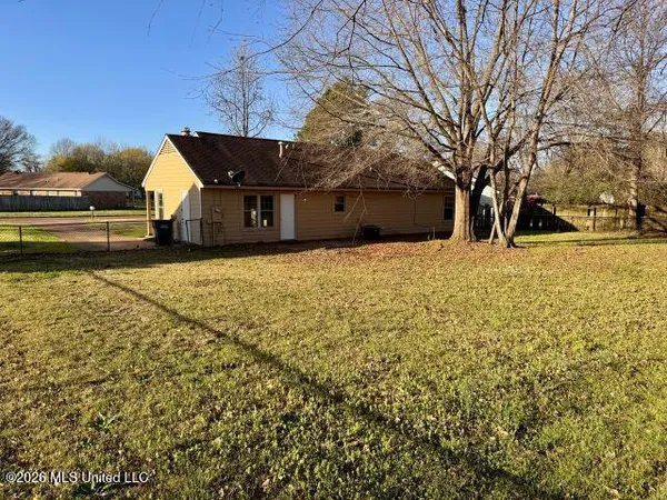 $1,550 | 900 Clarington Drive, Southaven, MS 38671