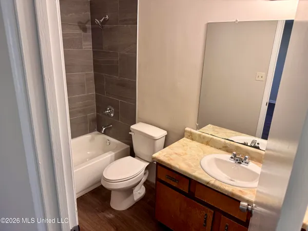$1,550 | 900 Clarington Drive, Southaven, MS 38671
