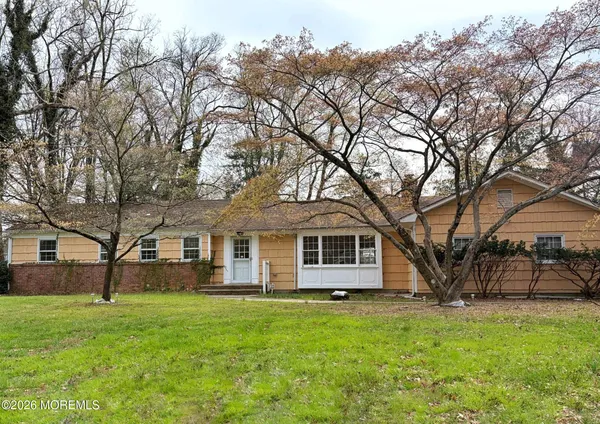 $725,000 | 33 Fish Hawk Drive, Middletown, NJ 07748