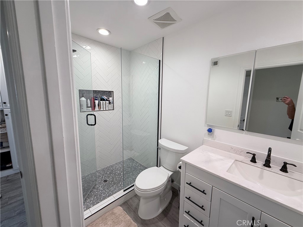 2290 Rohner Court Simi Valley, CA 93063 - Photo 10 of 15
