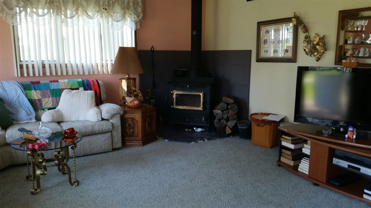 2237 East Lakeside Drive Decatur, IN 46733 - Photo 4 of 8