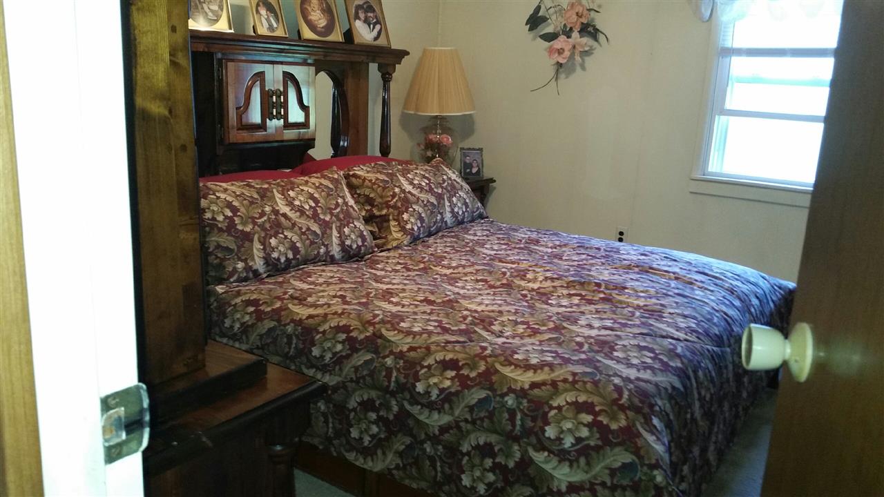 2237 East Lakeside Drive Decatur, IN 46733 - Photo 5 of 8