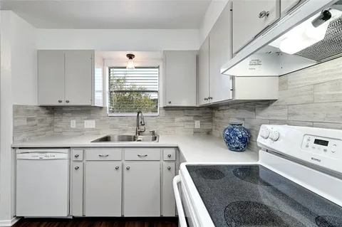 $2,795 | 1709 Wild Basin Ledge, Unit B, Austin, TX 78746