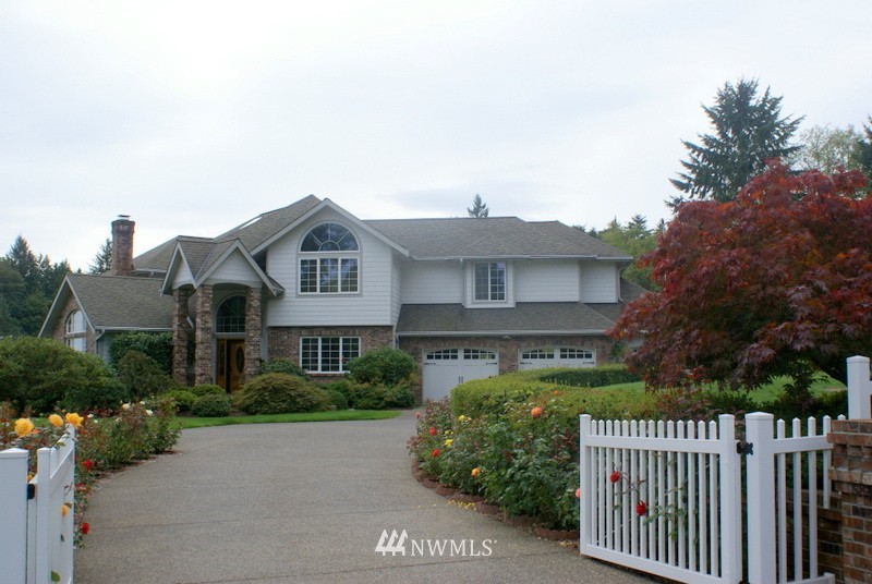 15300 Starr Road Southeast Olalla, WA 98359 - Photo 1 of 23 Gallery Image 1