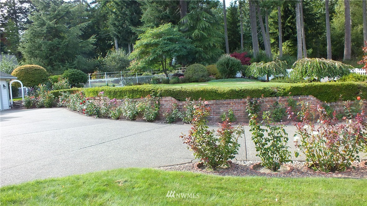 15300 Starr Road Southeast Olalla, WA 98359 - Photo 15 of 23 Gallery Image 15
