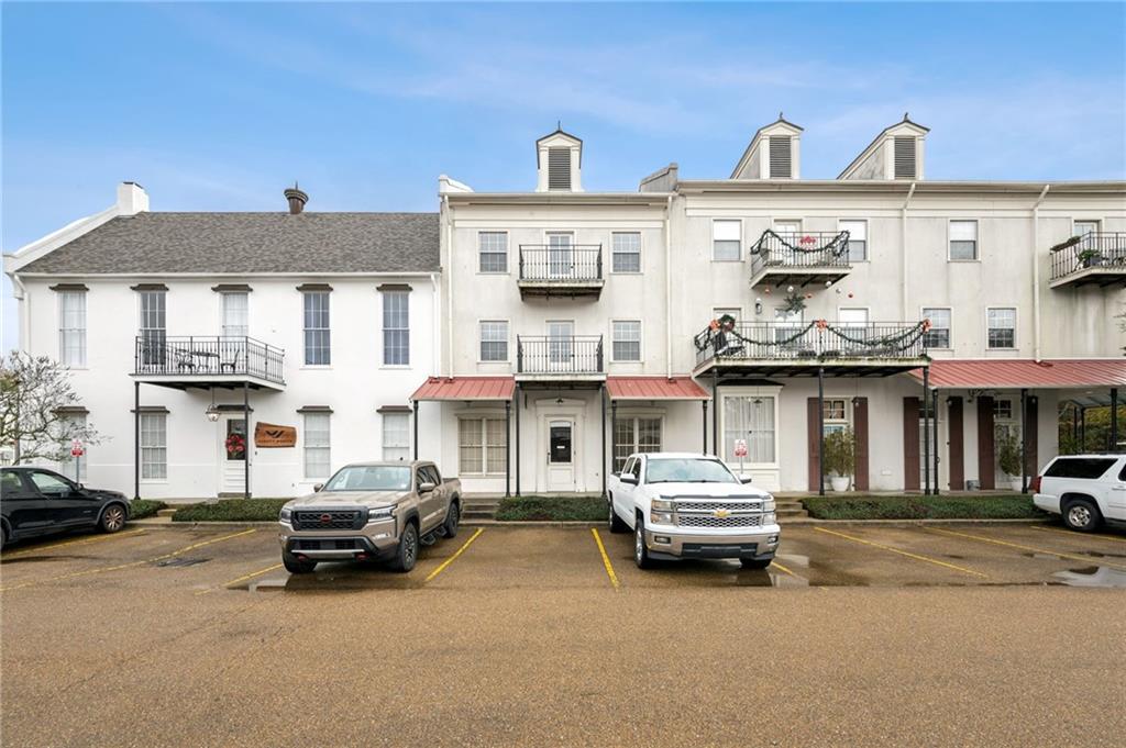 635 Lafitte Street, Unit 4 Mandeville, LA 70448 - Photo 12 of 24
