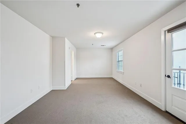 $2,250 | 635 Lafitte Street, Unit 4, Mandeville, LA 70448