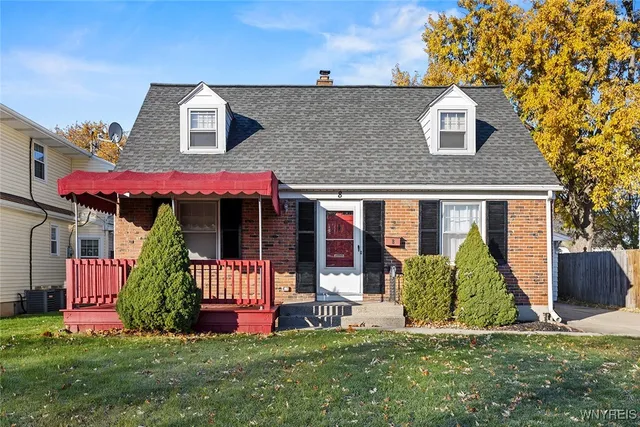 $264,900 | 8 North Way, Tonawanda, NY 14150