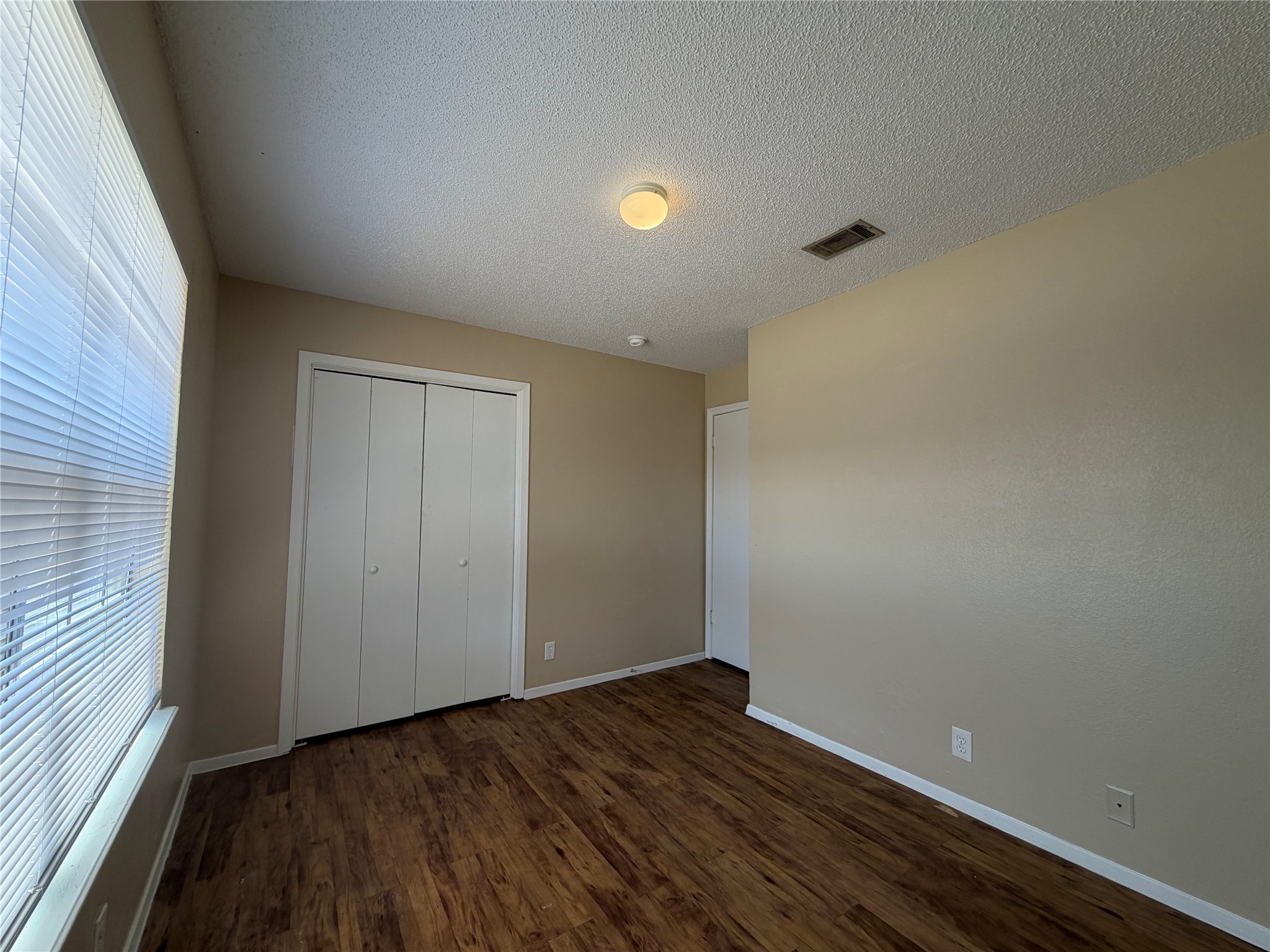 1004-1006 Ridgemont Street Round Rock, TX 78664 - Photo 12 of 16 Gallery Image 12