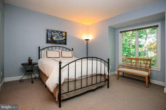 12022 North Walnut Branch Road Reston, VA 20194 - Photo 22 of 30 Bedroom