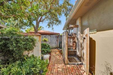 113 South Gordon Road Fort Lauderdale, FL 33301 - Photo 44 of 53 a view of a porch