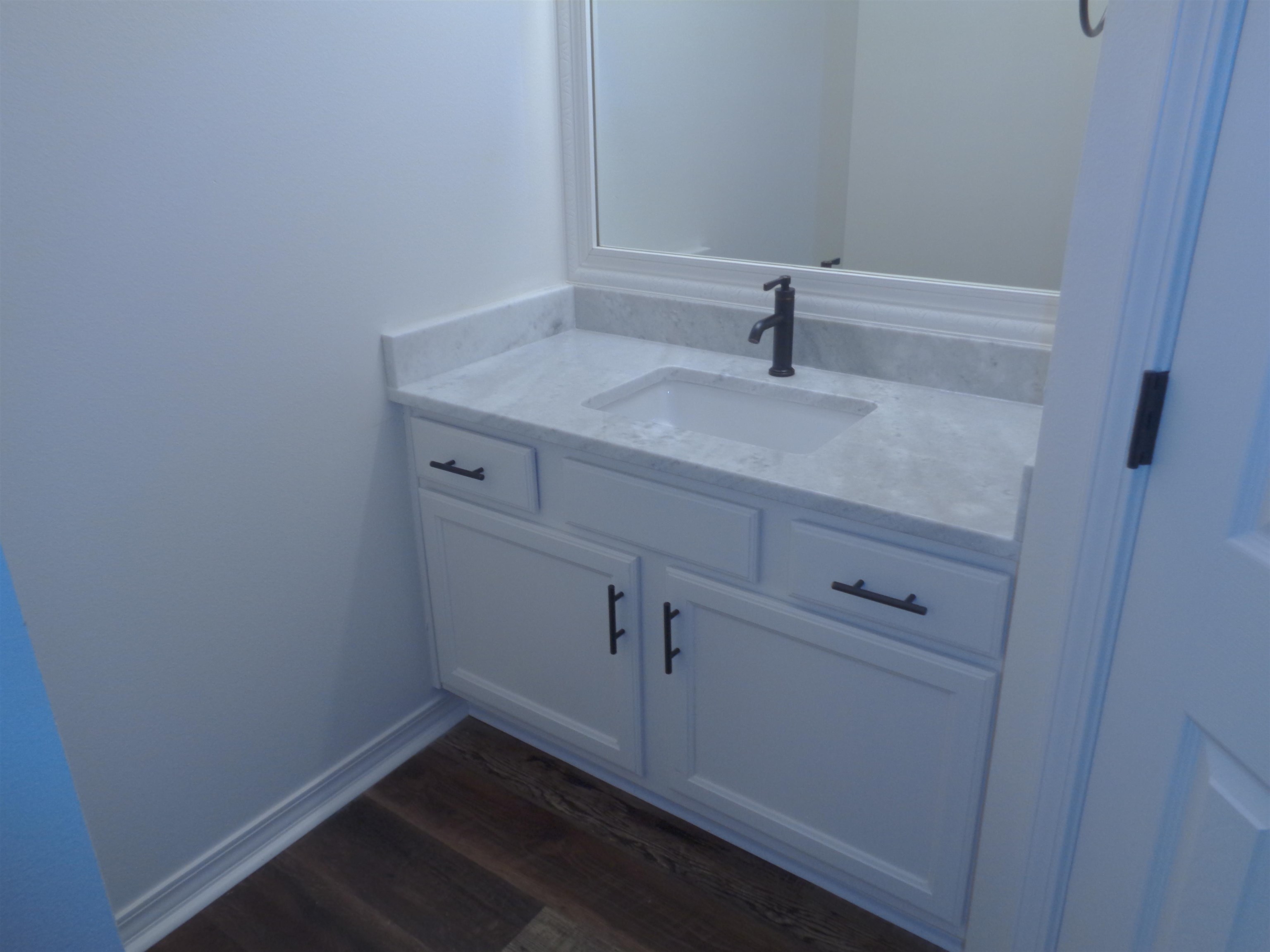 1557 Majesty Loop Foley, AL 36535 - Photo 14 of 25 Primary Bathroom