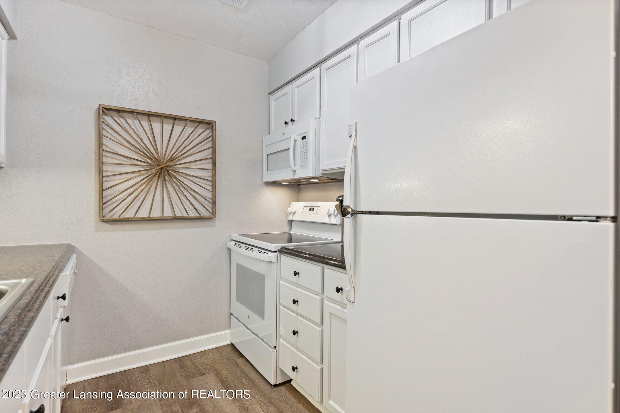 8-web-or-mls-1747-maple-ridge-rd-13